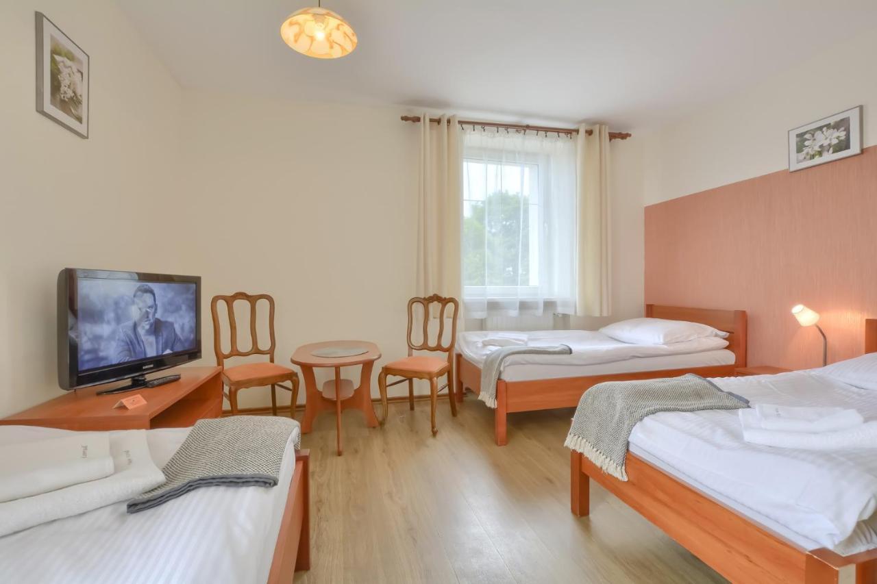Noclegi Walbrzych - Pokoje Konrad Exterior foto